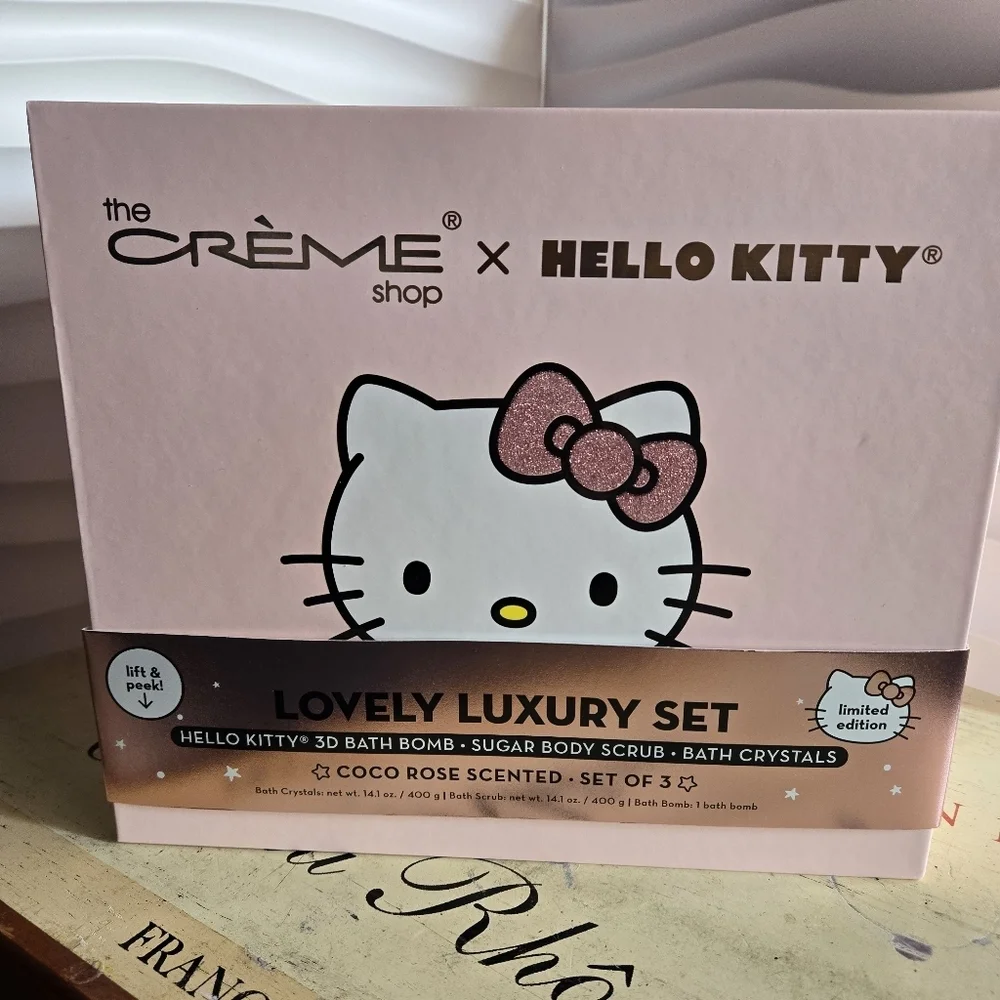 The Creme Shop x Hello Kitty Lovely Luxury Set